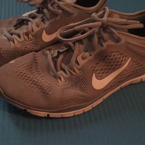 Nike ID women’s Free Train